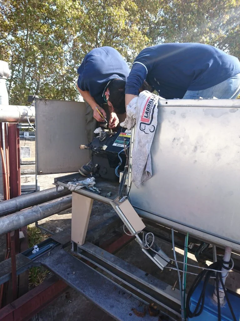 Arreglo compresor y mantenimiento preventivo de chiller enfriador 2