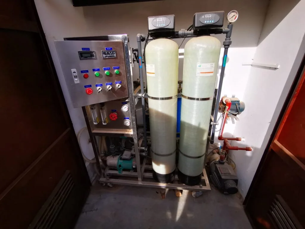 Instalacion osmosis inversa Roldan 3