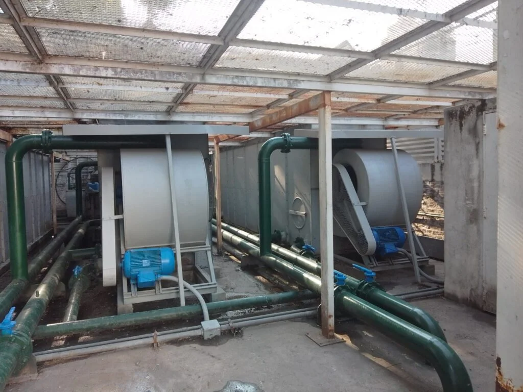 Torres de enfriamiento y tratamiento de agua 11